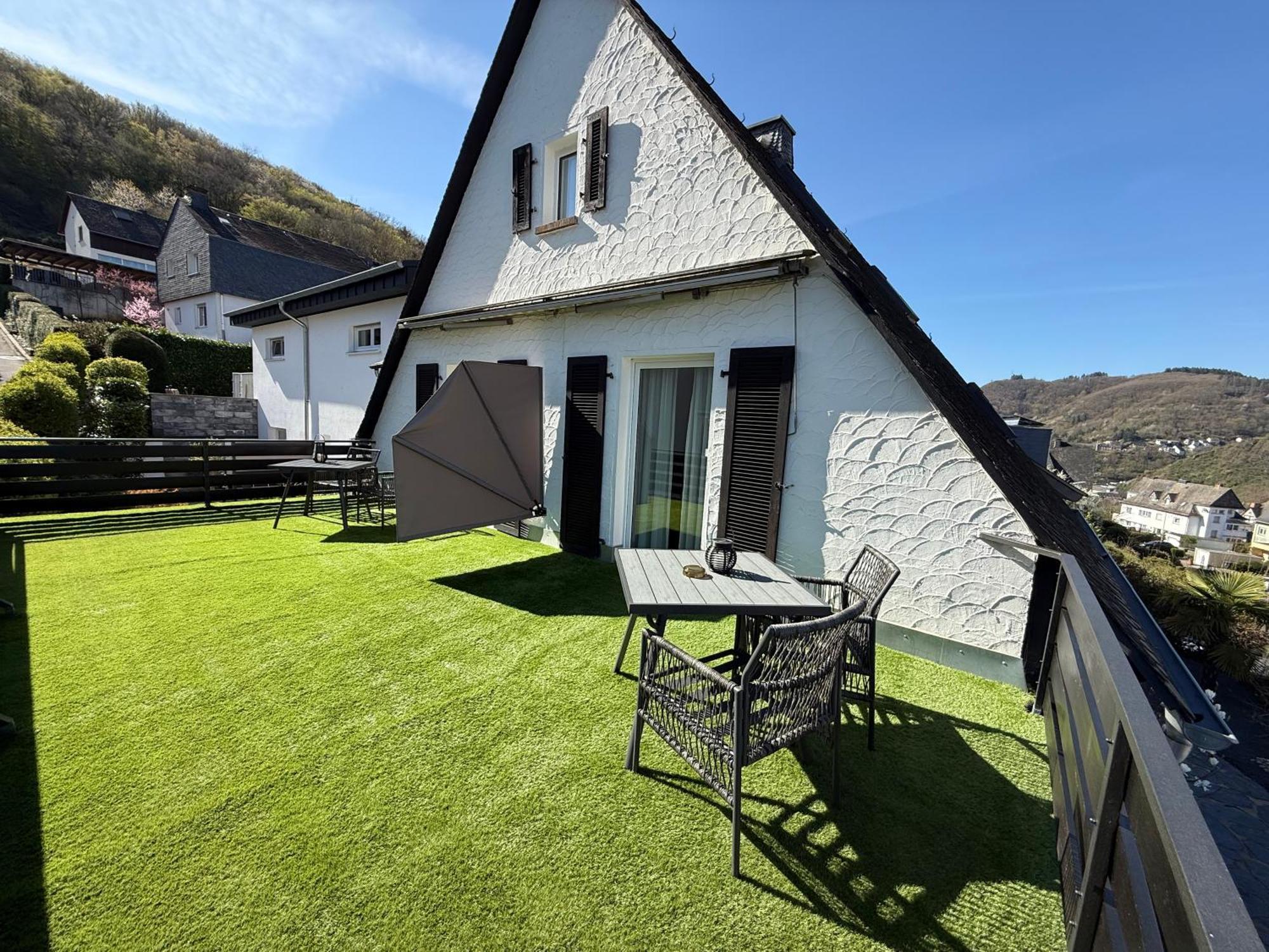 Haus Uebernachtenswert Cochem Mosel Eksteriør billede